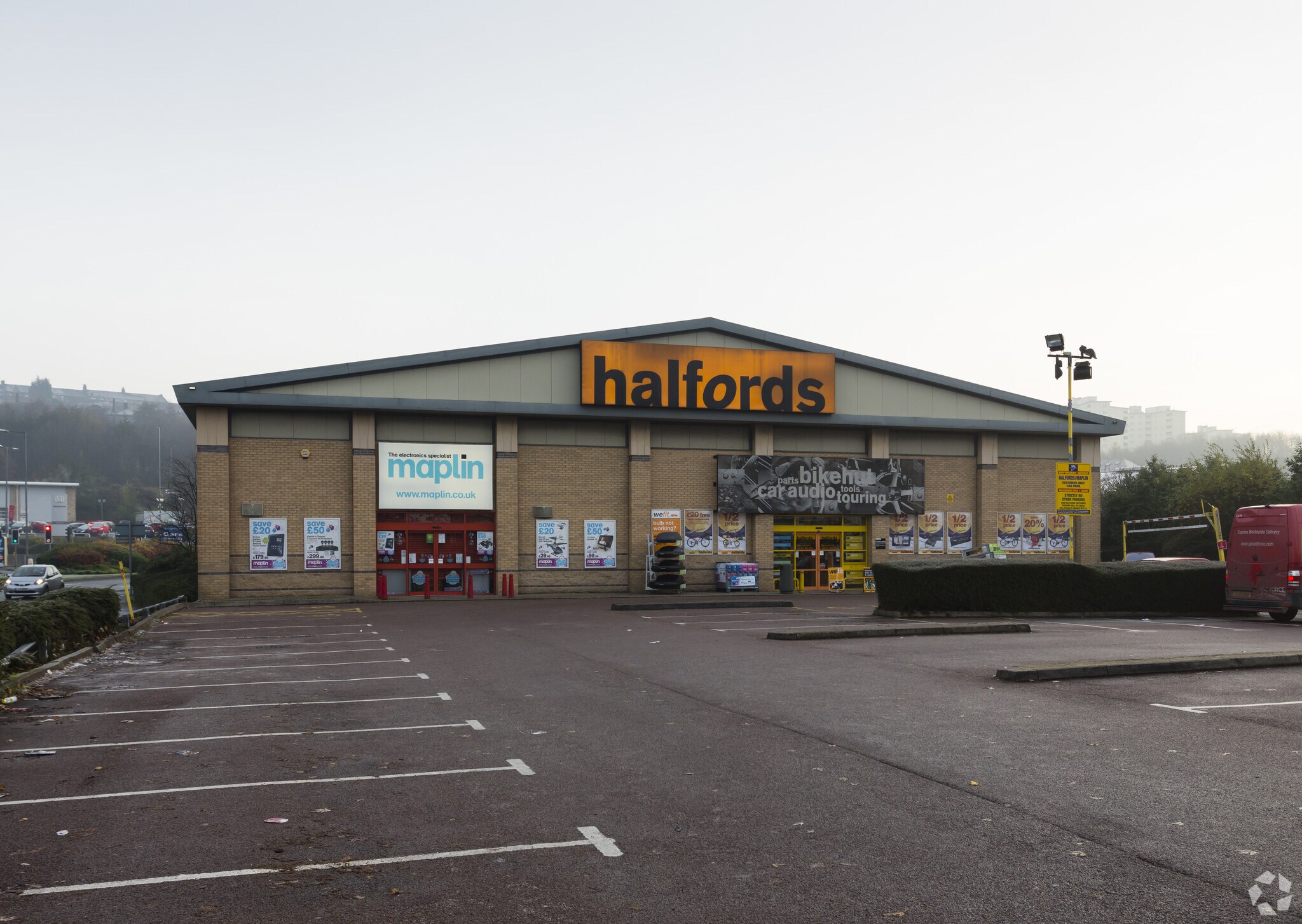 26-28 Valley Rd, Bradford for sale Primary Photo- Image 1 of 1