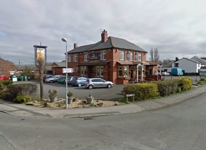 1 Hoole Lane, Southport for sale Primary Photo- Image 1 of 1