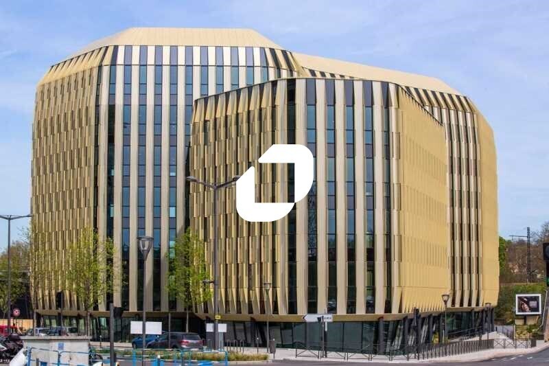 14 Mail Du Commandant Cousteau, Massy to rent - Building Photo - Image 1 of 16