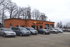 More details for 3250 Rozzelles Ferry Rd, Charlotte, NC - Retail for Rent