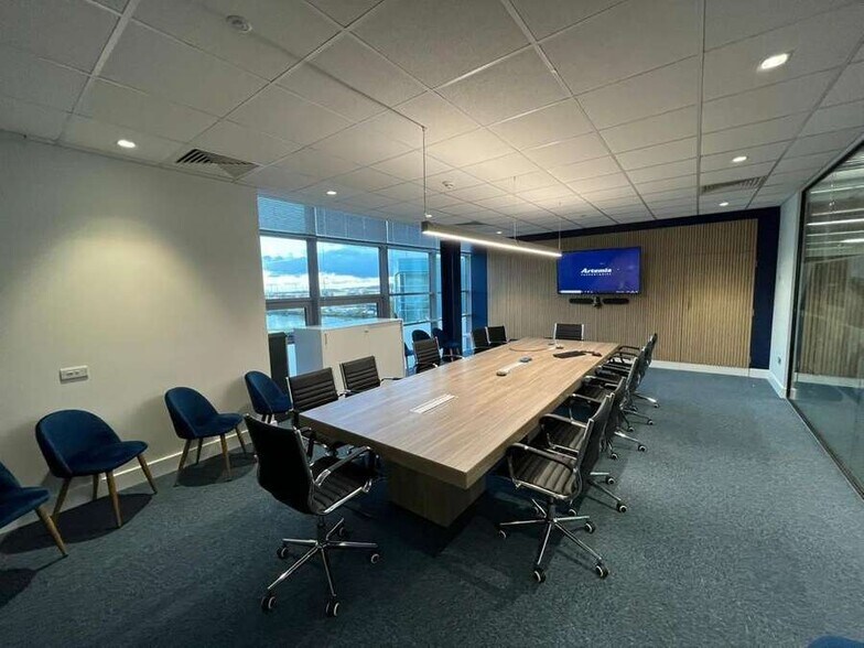 6 Queens Rd, Belfast for sale - Interior Photo - Image 1 of 1