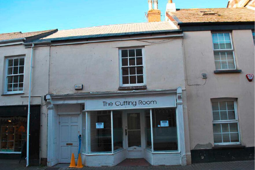 6A Bear St, Barnstaple EX32 7BU UK