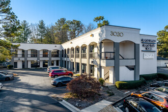 3020 Roswell Rd NE, Marietta, GA for rent Building Photo- Image 1 of 13