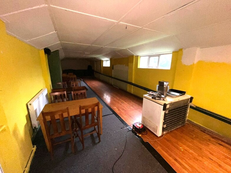 Larkhill Rd, Yeovil for sale - Building Photo - Image 3 of 8