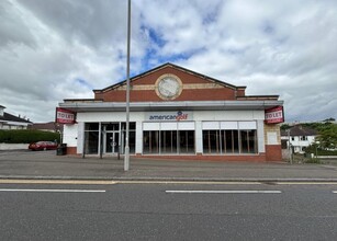 6 Fenwick Rd, Giffnock for rent Building Photo- Image 1 of 2