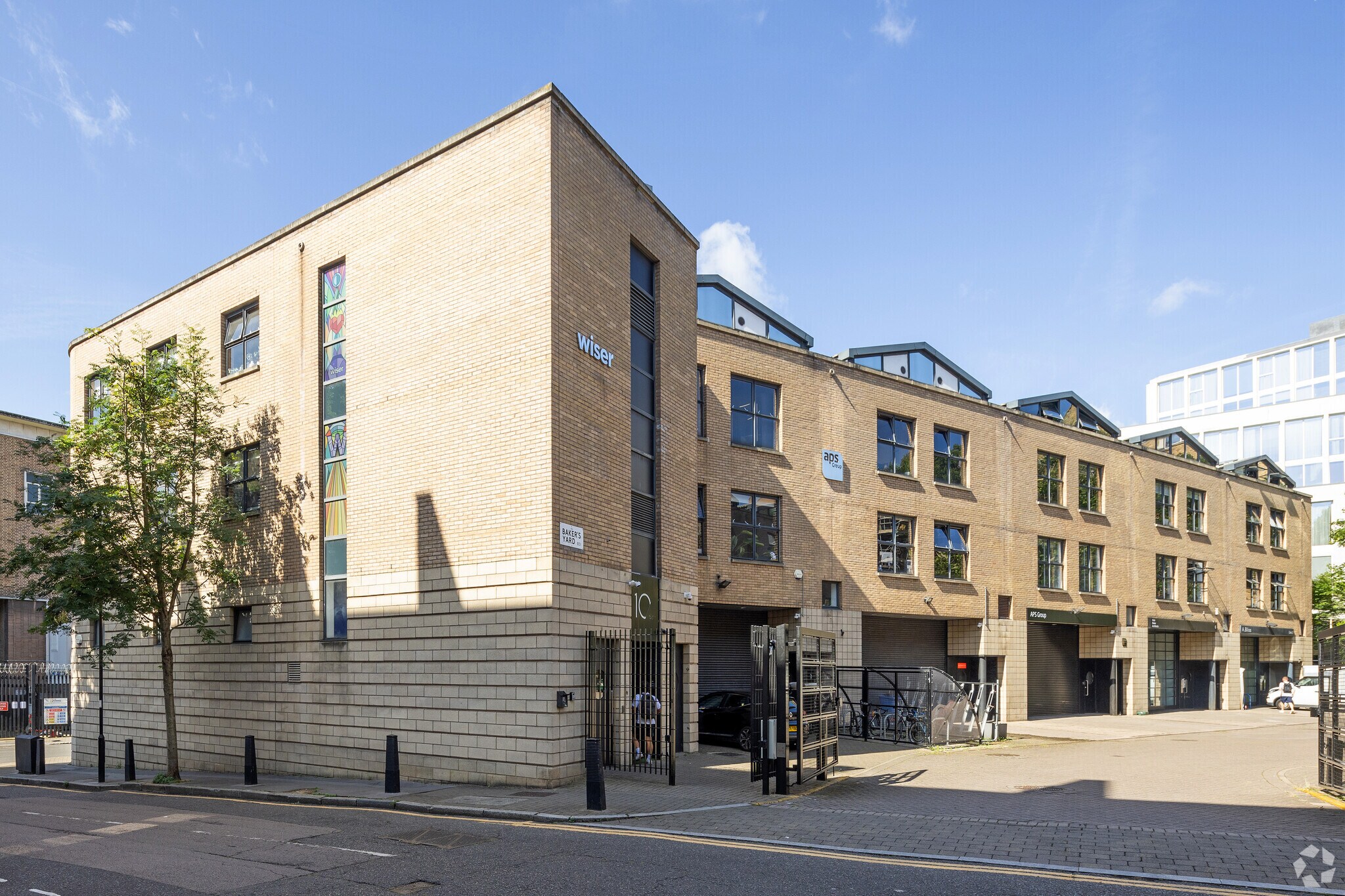 Baker's Yard, London for sale Primary Photo- Image 1 of 1