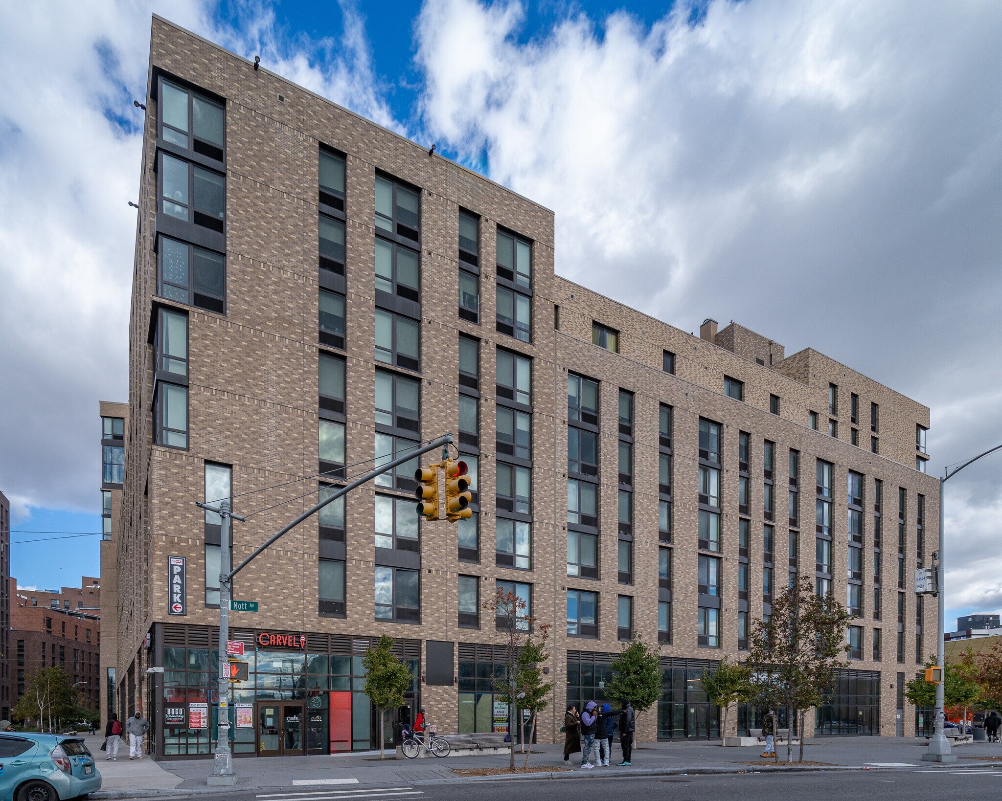 1725 Village Ln, Far Rockaway, NY to rent Building Photo- Image 1 of 12