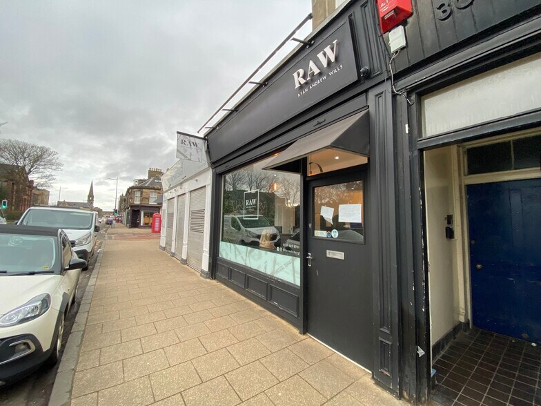 308 Portobello High St, Edinburgh to rent - Building Photo - Image 2 of 4