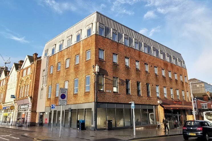 19-20 The Broadway, Woking for sale - Building Photo - Image 1 of 1