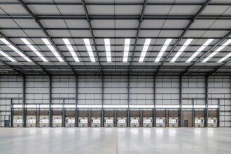 Catalina Appr, Warrington to rent Interior Photo- Image 2 of 3