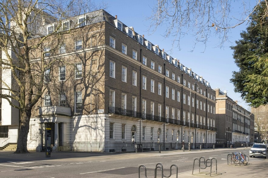 32 Russell Sq, London to rent - Building Photo - Image 2 of 4