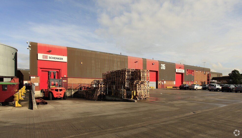 315 Avro Way, Manchester for sale - Primary Photo - Image 1 of 1