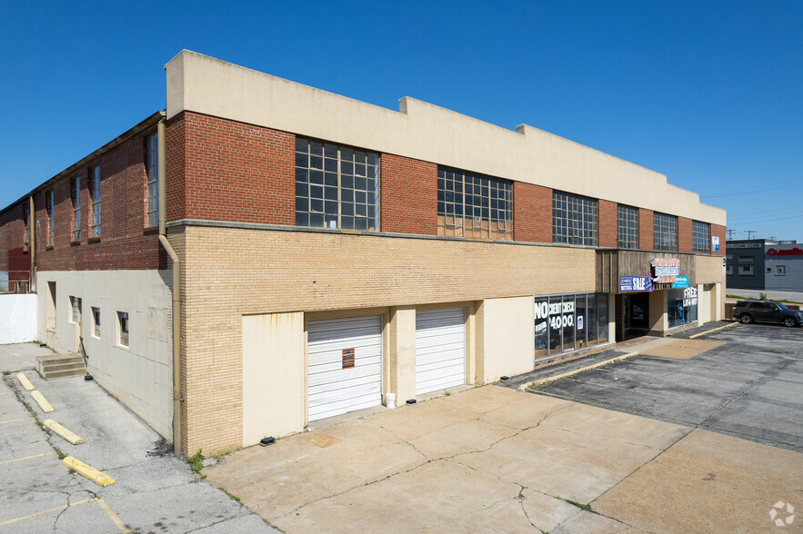 3201-3207 S. Kingshighway Blvd. portfolio of 3 properties for sale on LoopNet.co.uk - Building Photo - Image 1 of 1