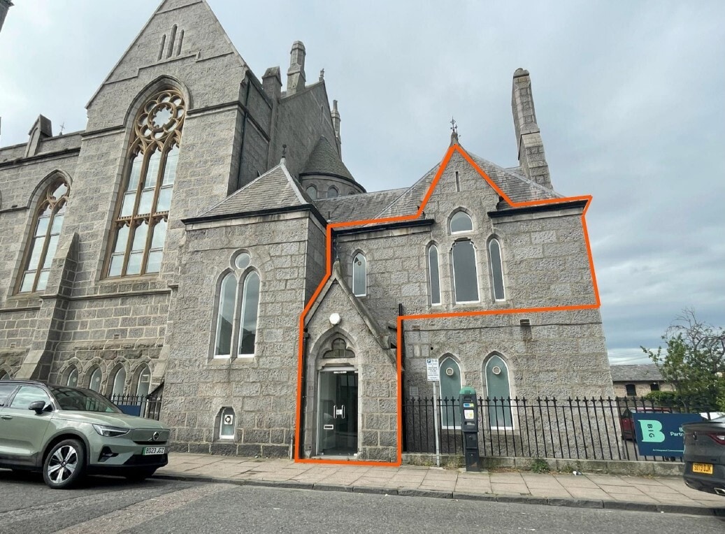 6 Carden Pl, Aberdeen to rent Building Photo- Image 1 of 4