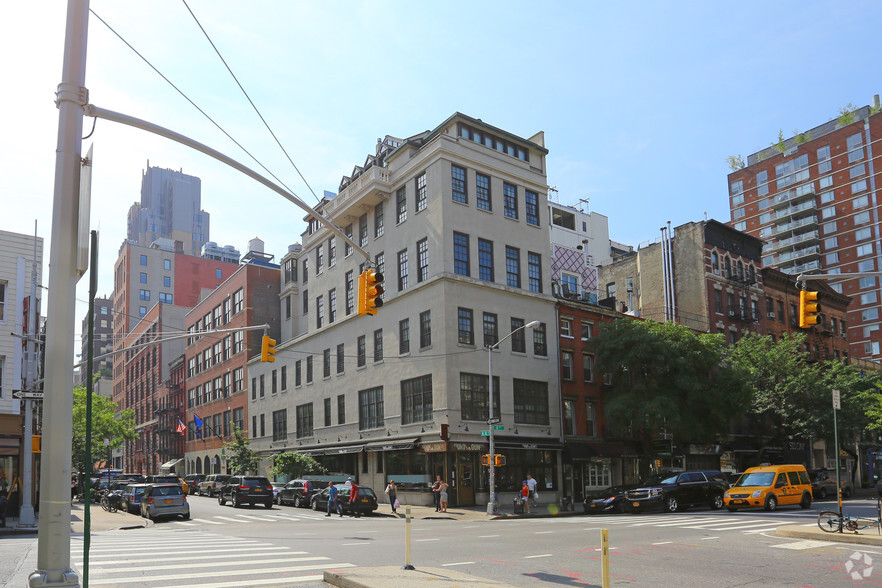 160 Eighth Ave, New York, NY for sale - Primary Photo - Image 1 of 1