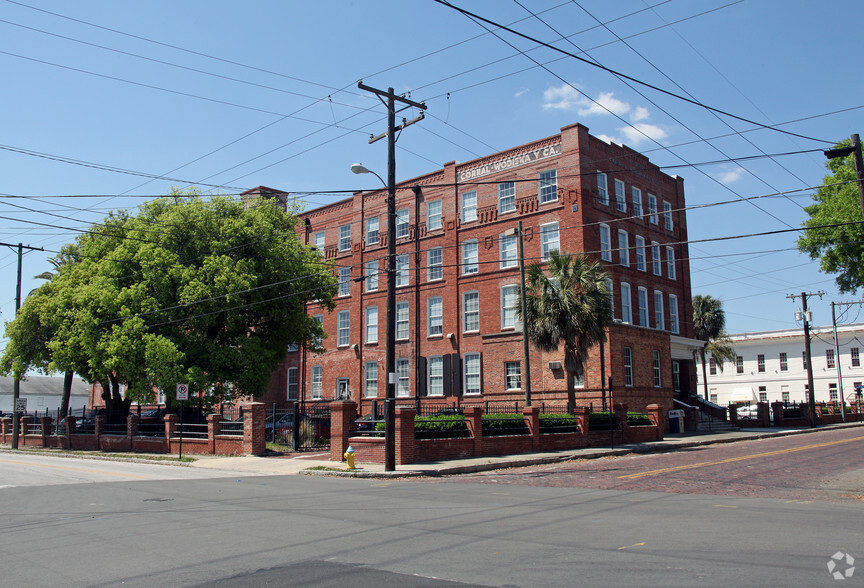 1302 N 19th St, Tampa, FL for sale - Primary Photo - Image 1 of 1