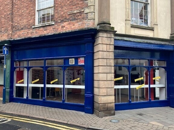 The Crown Centre, Stourbridge to rent - Primary Photo - Image 1 of 1