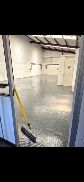 Sandleheath Industrial Estate Old Brickyard Road, Sandleheath to rent - Building Photo - Image 3 of 3