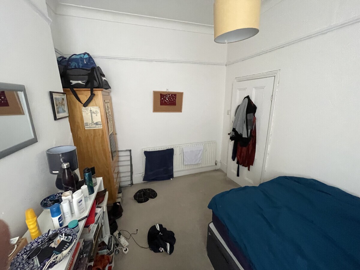 24 Floyd Rd, London SE7 8AY UK