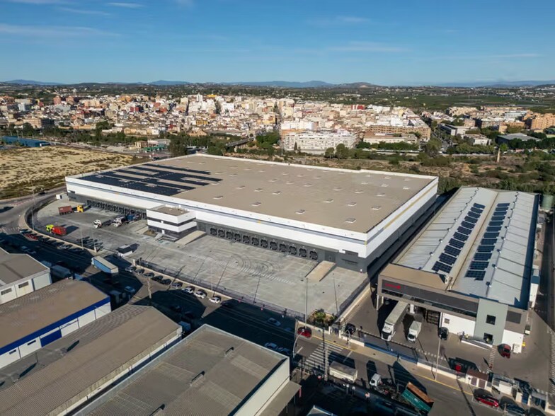 Calle Principal P.I. Codonyers, 1, Picassent, Valencia to rent - Primary Photo - Image 1 of 4