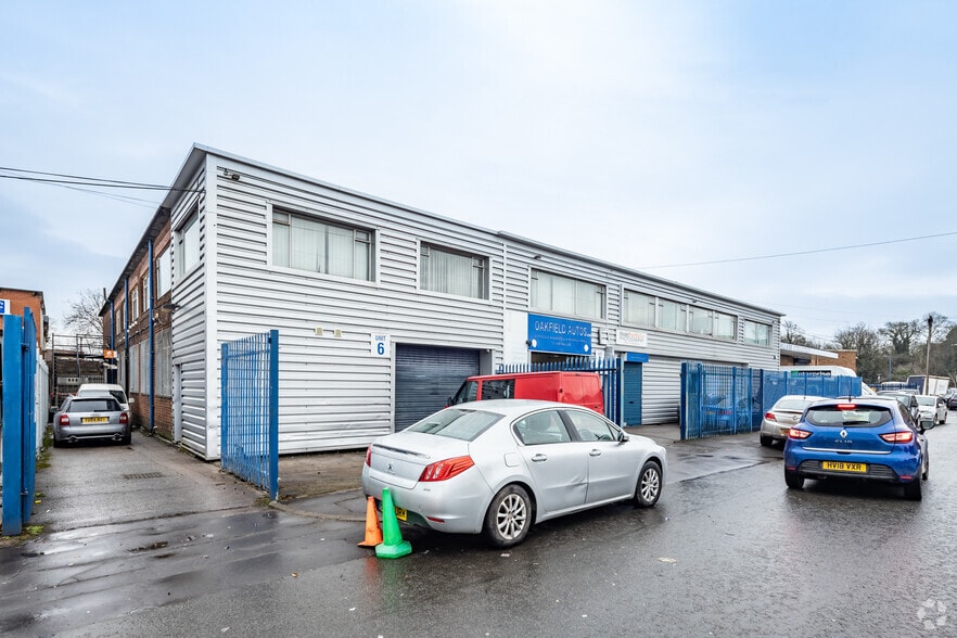 Harper Rd, Manchester for sale - Primary Photo - Image 1 of 1