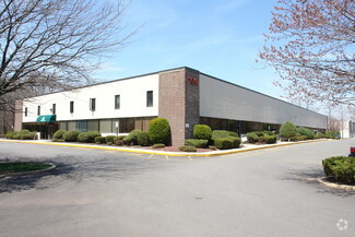 More details for 109 White Oak Ln, Old Bridge, NJ - Office for Rent