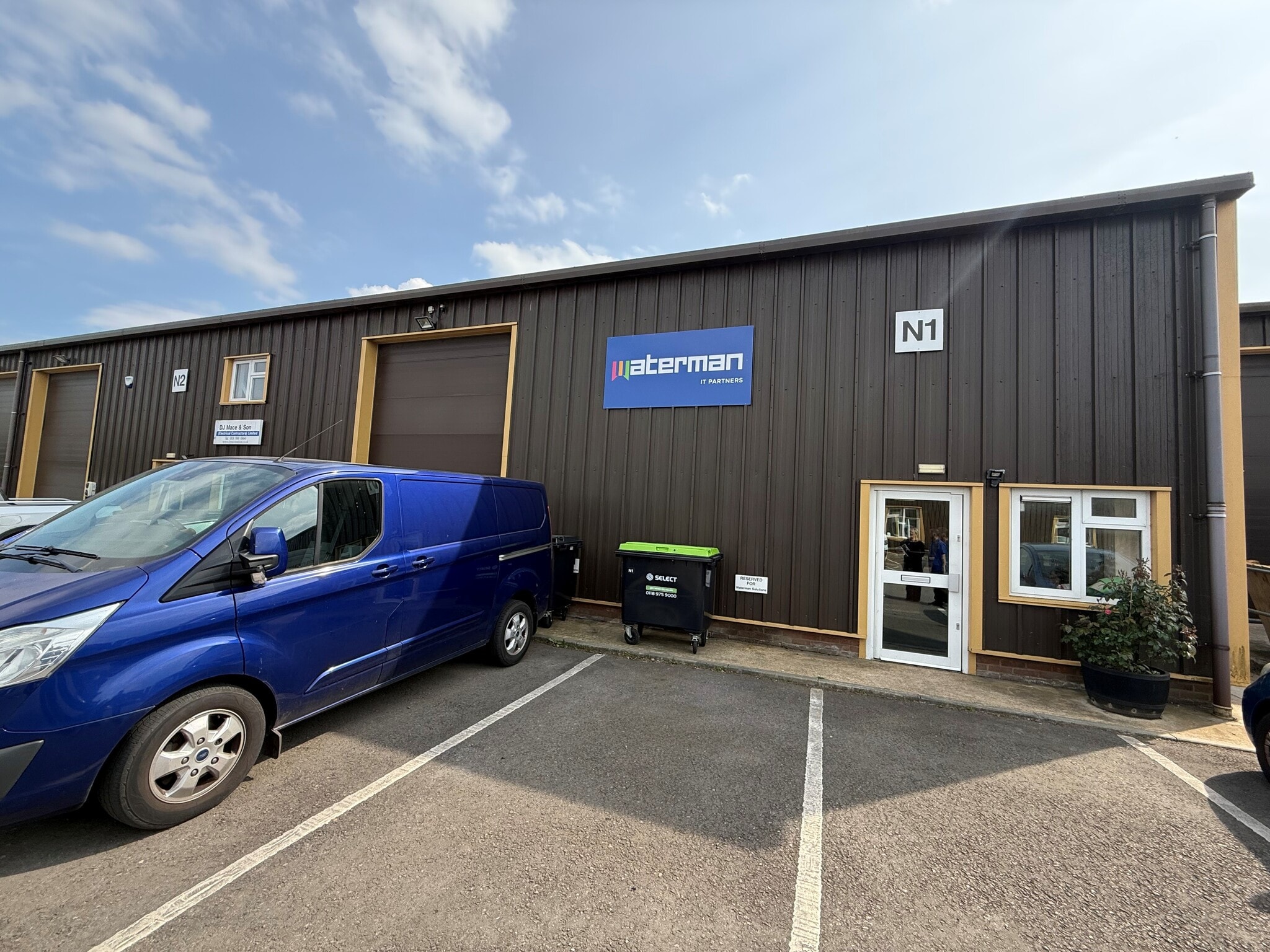 Unit N1 Lambs Farm Business Basingstoke Road Park, Reading to rent Building Photo- Image 1 of 2