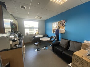 Houstoun Rd, Livingston to rent Interior Photo- Image 2 of 3