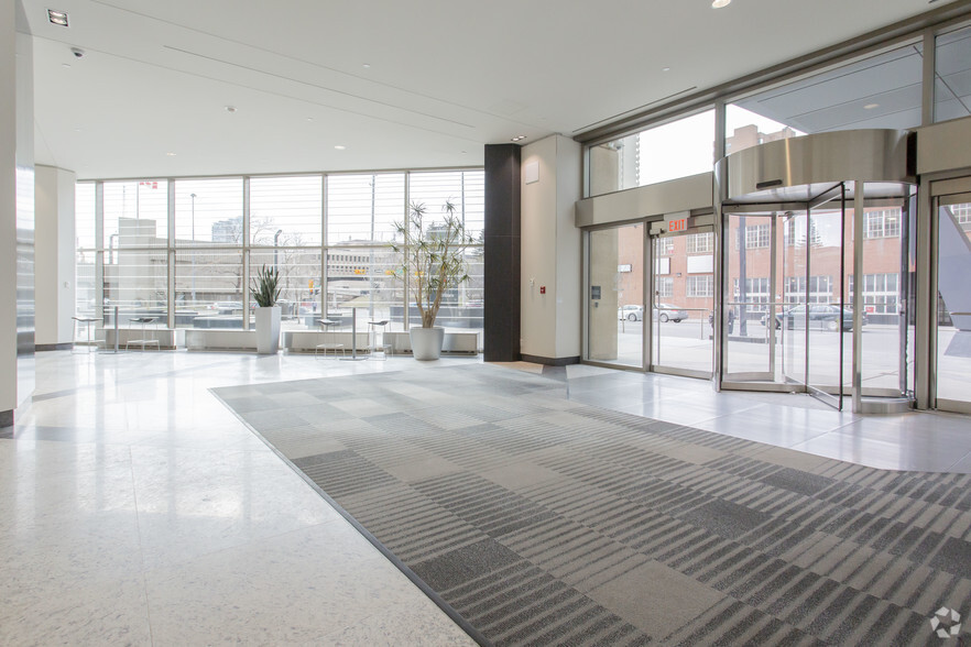 411 1st St SE, Calgary, AB for rent - Lobby - Image 2 of 17