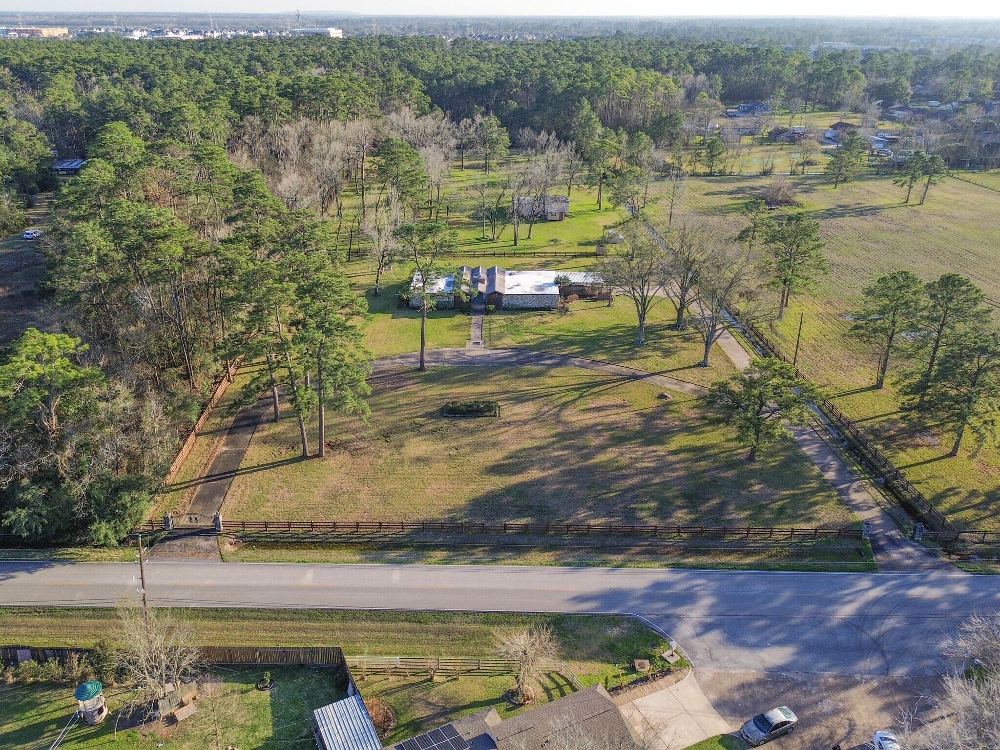 8202 Bender rd, Humble, TX for sale Primary Photo- Image 1 of 1