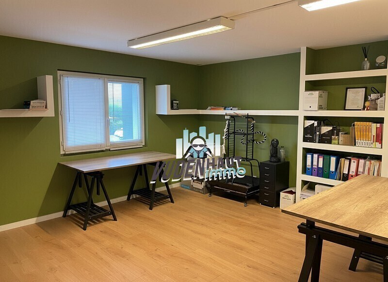 Light Industrial in Muret to rent - Interior Photo - Image 2 of 9