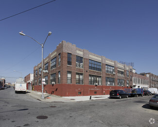 More details for 333 Scholes St, Brooklyn, NY - Office for Rent