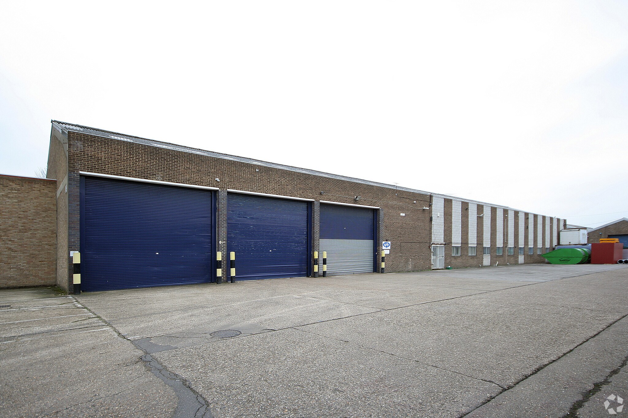 Pindar Rd, Hoddesdon for sale Primary Photo- Image 1 of 1