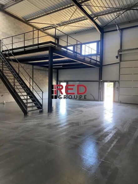 Industrial in Signes for sale - Interior Photo - Image 3 of 5