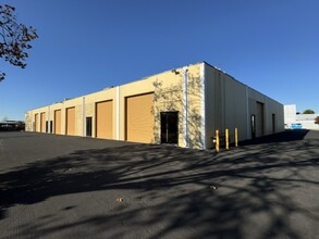 5440-5460 State Farm Dr, Rohnert Park, CA for rent Building Photo- Image 1 of 9