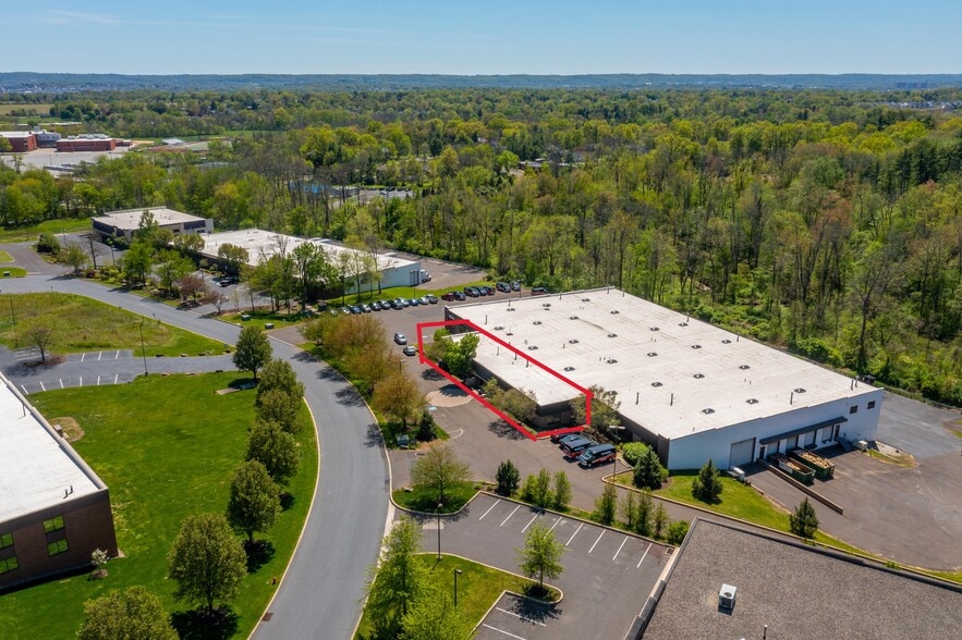 2401 Potshop Ln, East Norriton Township, PA to rent - Building Photo - Image 1 of 7