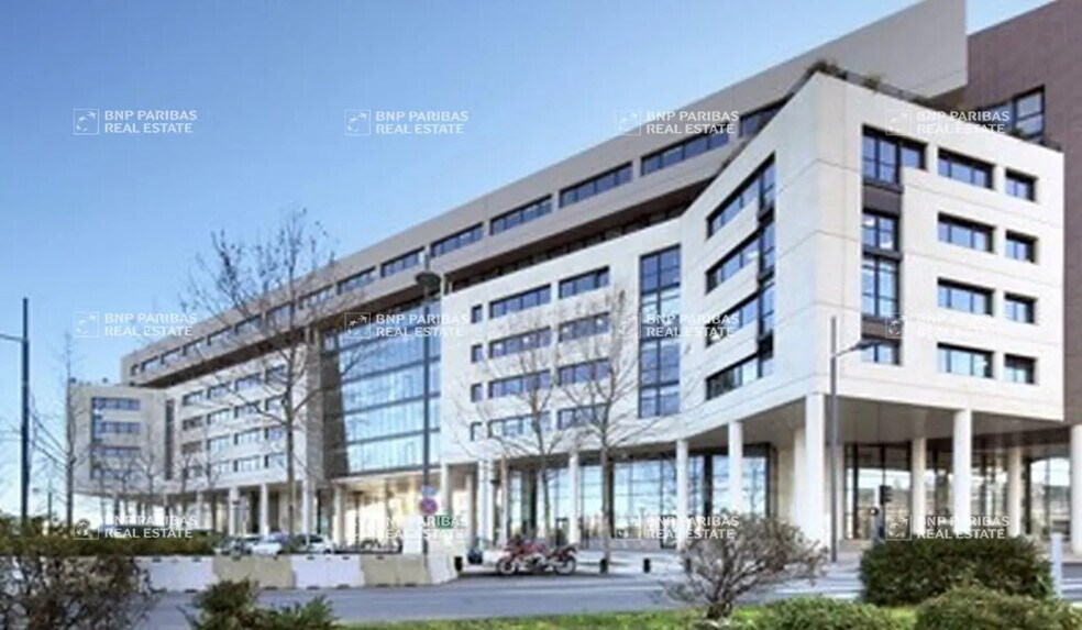 Office in Montpellier to rent - Primary Photo - Image 1 of 12