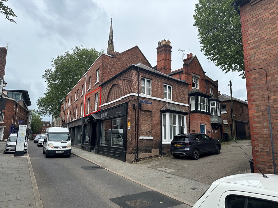 9 St Marys St, Shrewsbury to rent Building Photo- Image 1 of 5