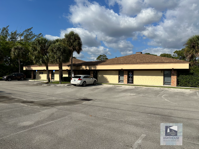 8259 N Military Trl, Palm Beach Gardens, FL for sale - Building Photo - Image 1 of 1