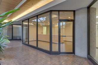 3020 Woodcreek Dr, Downers Grove, IL to rent - ProVideo LoopNet 