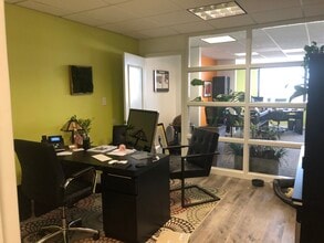 1000 N Milwaukee Ave, Chicago, IL to rent Interior Photo- Image 2 of 8