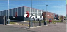Industrial in Le Thillay to rent - Building Photo - Image 1 of 3