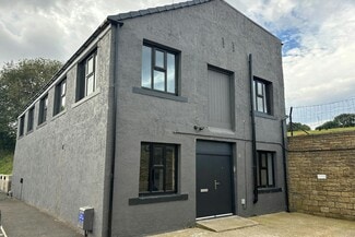 More details for 1 Woodhall Rd, Pudsey - Office for Rent