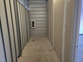 8034 Culebra Rd, San Antonio, TX to rent Building Photo- Image 2 of 2