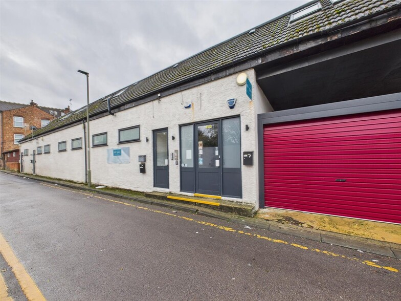 Lambert Way, London for sale - Building Photo - Image 3 of 34