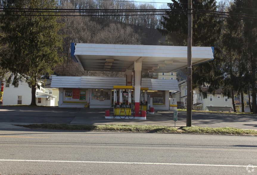 2001 Bluefield Ave, Bluefield, WV for sale - Primary Photo - Image 1 of 1