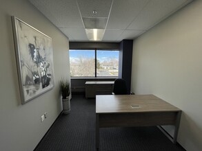 2170 S Parker Rd, Denver, CO for rent Interior Photo- Image 1 of 9