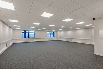 Stanney Mill Rd, Chester to rent Interior Photo- Image 1 of 3