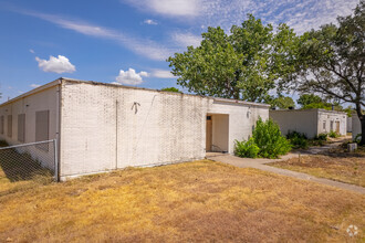 901 E 16th Ave, Corsicana, TX for sale Primary Photo- Image 1 of 17