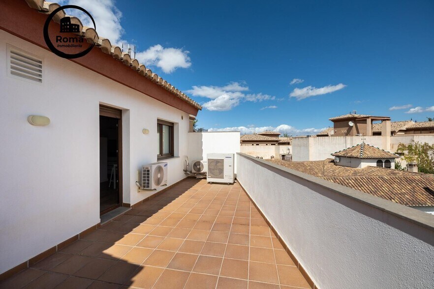 Build-to-Rent in REAL for sale - Building Photo - Image 2 of 47